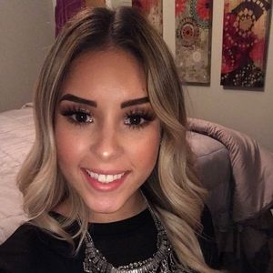 Meet your Posher, Jessica